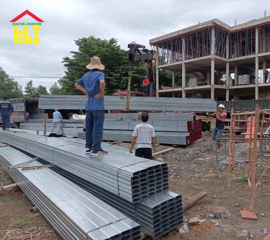 4 thép hộp 160x160