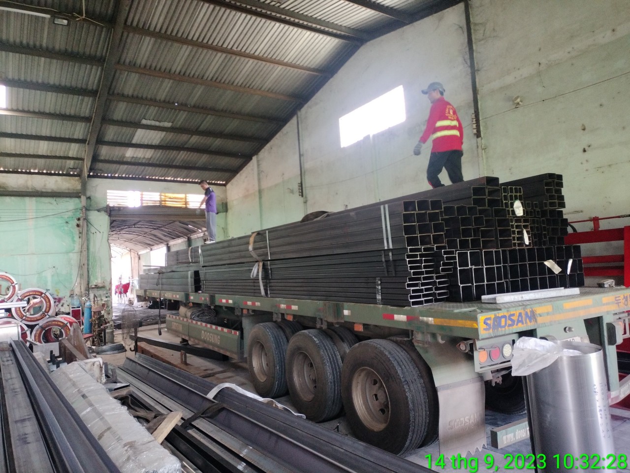 thep-hop-den-sang-chinh-3 Hình ảnh 4: Thép hộp đen tại Tôn Thép Sáng Chinh