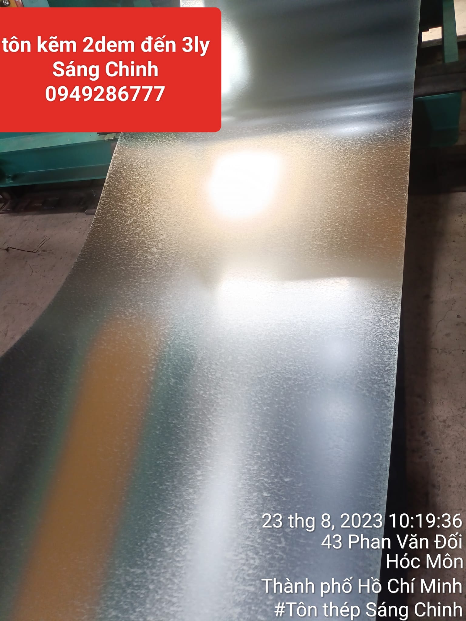 ton-kem-ton-thep-sang-chinh-1 Hình 1: Tôn kẽm tại Tôn Thép Sáng Chinh