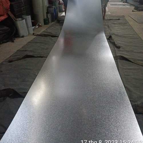 Tôn mạ kẽm màu Đông Á 8 Hình 6: Tôn kẽm tại Tôn Thép Sáng Chinh