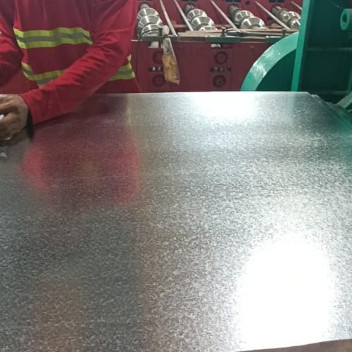 Tôn mạ kẽm màu Đông Á 11 ton kem ton thep sang chinh 9