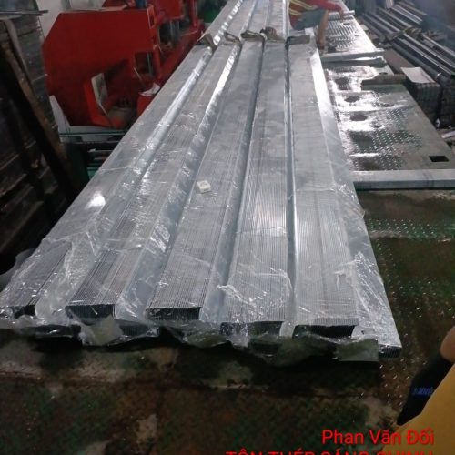 Hình ảnh 23: Xà gồ Z tại Tôn Thép Sáng Chinh