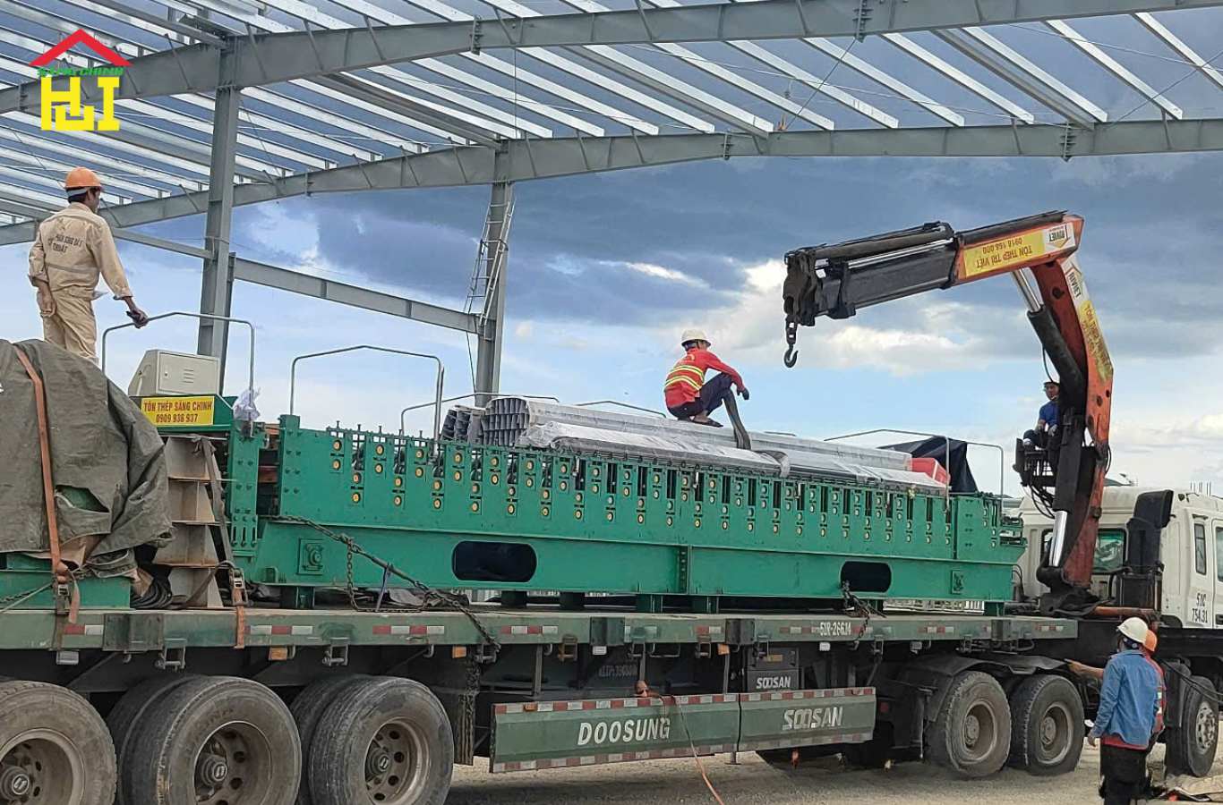 Dự án cán sóng tôn tại công trình