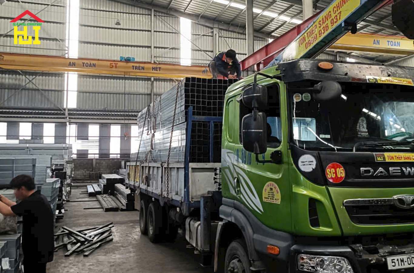 Dự án làm mái che bãi xe khu công nghiệp VSIP